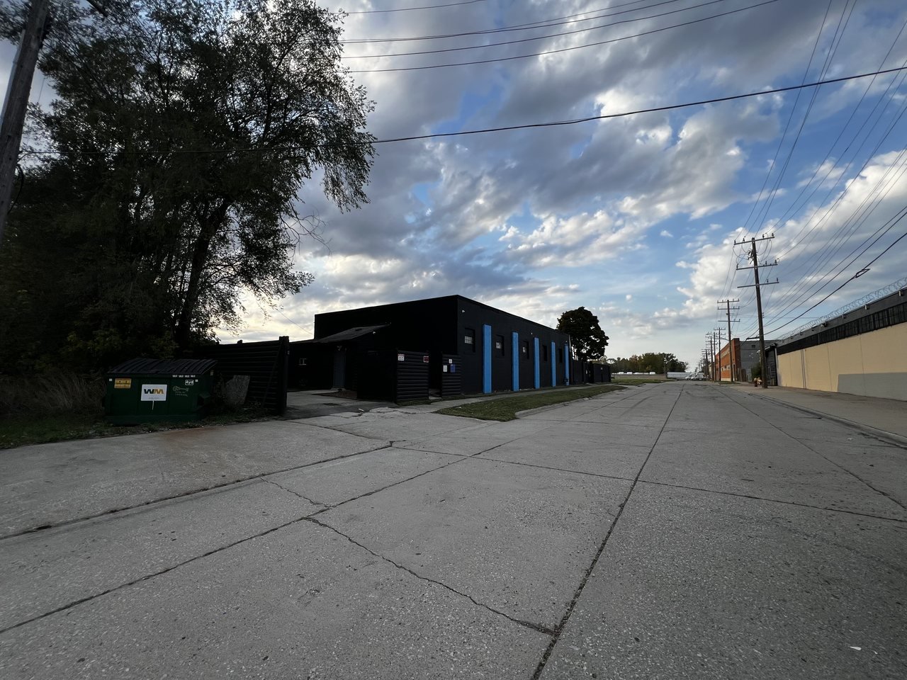 Skyline Towing's building in Detroit, Michigan